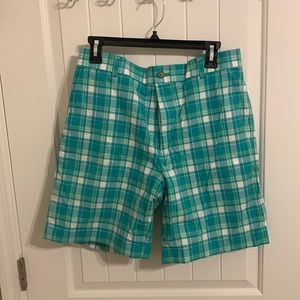 Southern Tide. White and Green